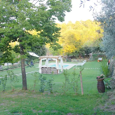 Relax Guazza - Piscina A Comune - Parcheggio Farm stay