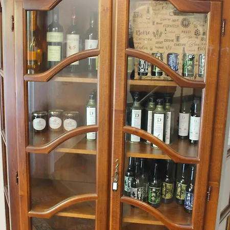 Relax Guazza - Piscina A Comune - Parcheggio Farm stay