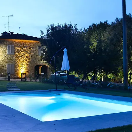 Relax Guazza - Piscina A Comune - Parcheggio Farm stay *