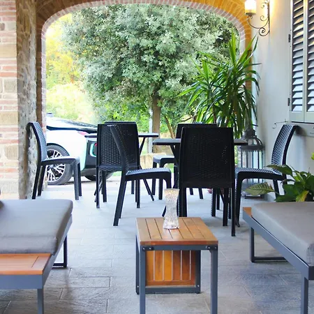 Farm stay Relax Guazza - Piscina A Comune - Parcheggio