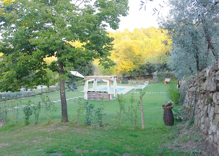 Relax Guazza - Piscina A Comune - Parcheggio Çiftlik konaklama