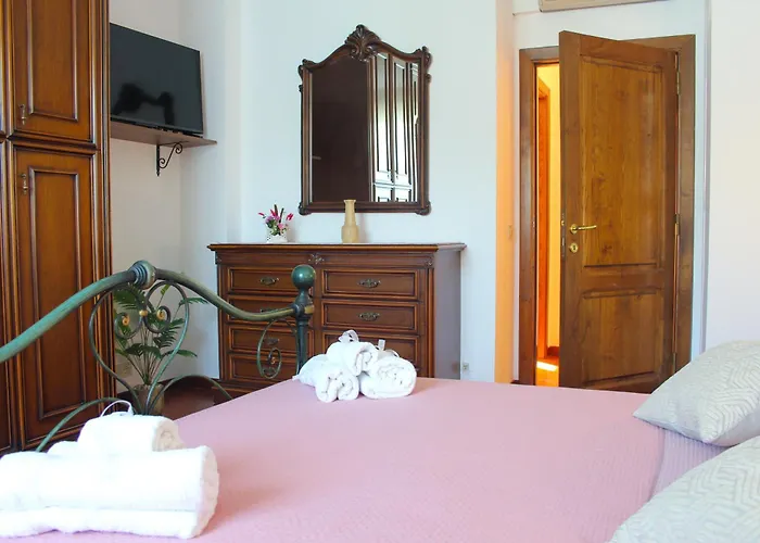 Relax Guazza - Piscina A Comune - Parcheggio *